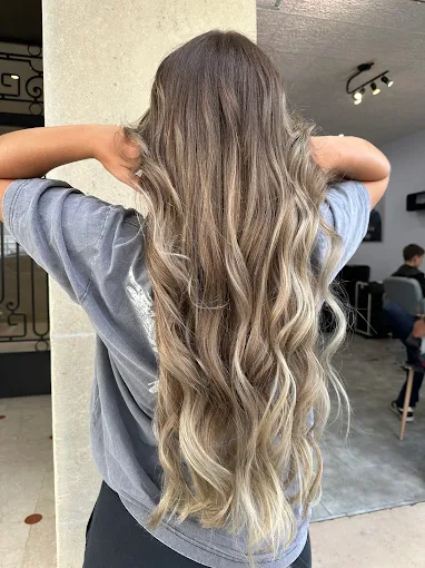 Balayage blond cendré
